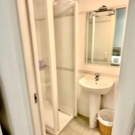 Apartamento Monaco A 30 Secondes Et Belle Terrasse Tres Calme Beausoleil